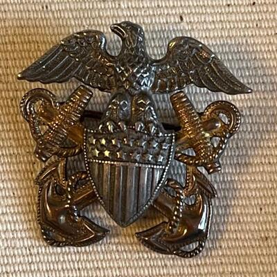 WW II US Navy hat badge - sterling silver