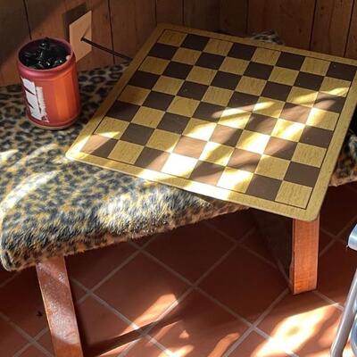 Chessboard & bench