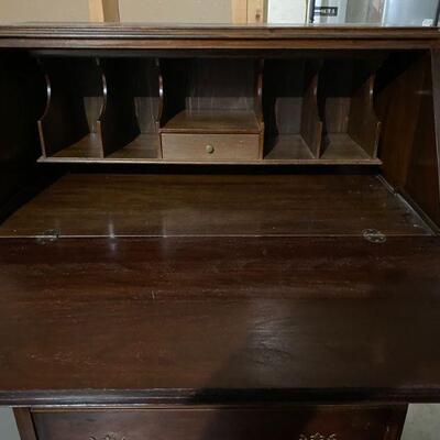 Secretaries Desk