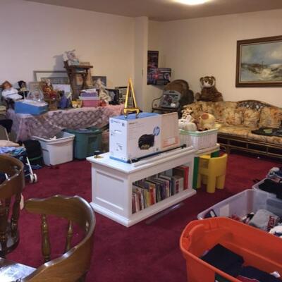 Estate sale photo