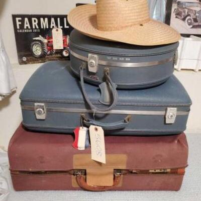 #5608 â€¢ Vintage Travel Suitcases Vintage Travel Suitcases
