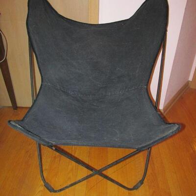 Vintage Hardoy butterfly chair