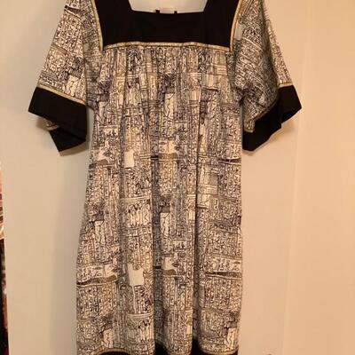 Krist Gudnason â€¢ Black & White â€¢ Resort Wear â€¢ (size small) â€¢ 49.50 US