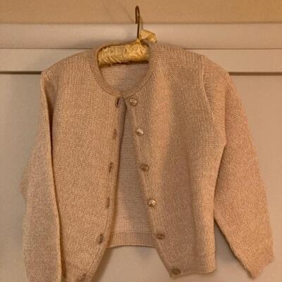  Neiman-Marcus â€¢ 1960 â€¢ Gold LamÃ¨ â€¢ Cardigan â€¢ 33 US
