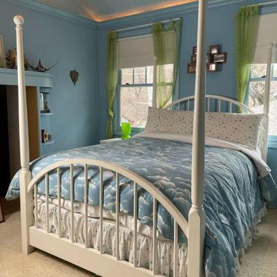 Stanley four poster full bed