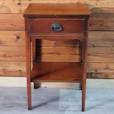 Federal Style Night stand 15½ w X 12½ d X 26½ h