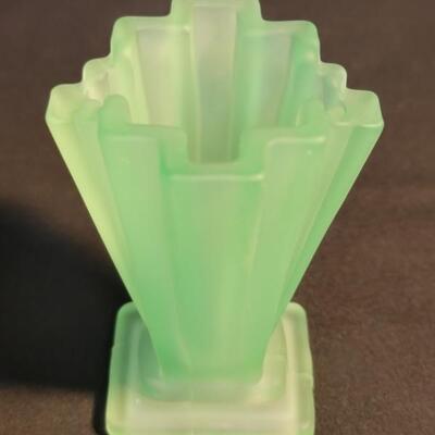 Art Deco Grantham Frosted Green Vase by Grantham