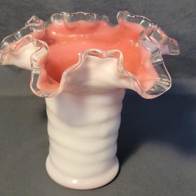 Vintage Fenton Cased White & Pink Ruffled Vase