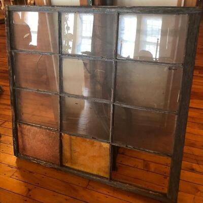 1901 Wooden Window
