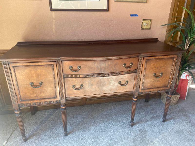 Downsizing Online Estate Sale Auction by Caring Transitions Ends 4/5