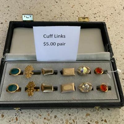 Large collection of jewelry at several houses