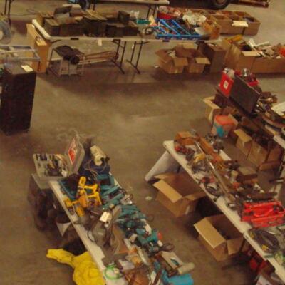 ariel view of the warehouse full of tools and trains