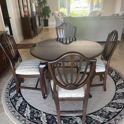 Dining Table w/ 4 chairs