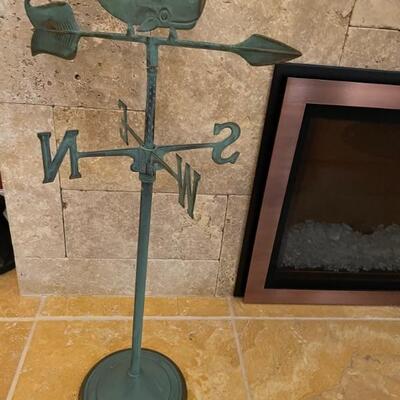 Standing weathervane