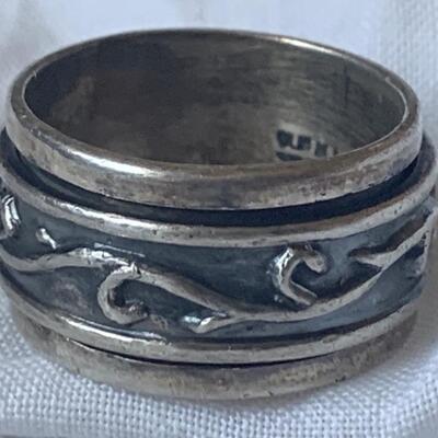 Sterling Silver Meditation Spinner Ring Size 8.5