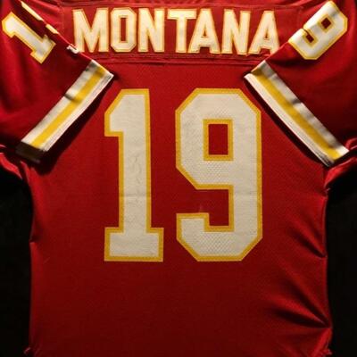 Joe Montana, Hall of Fame Quarterback Jersey