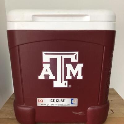 Texas A&M Igloo 60qt Ice Cube Cooler