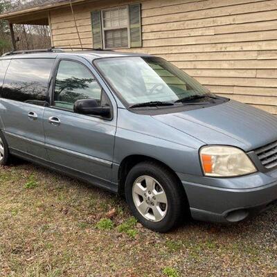 2004 Ford Freestyle 168k miles, runs great