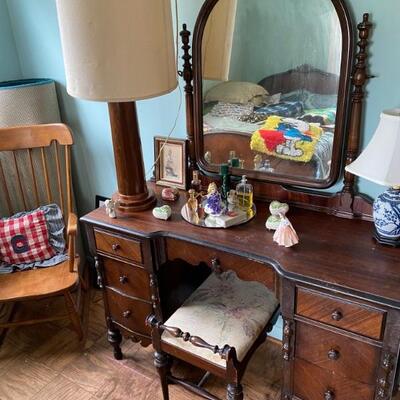 Vintage Mahogany Vanity with Swing Mirror, Bench