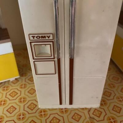 Tomy Refrigerator 