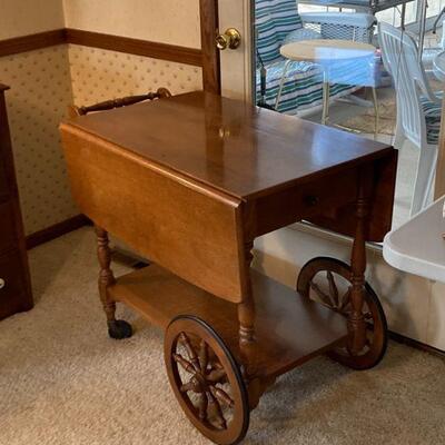 Tea cart