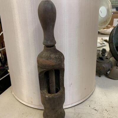 1800â€™s wine opener