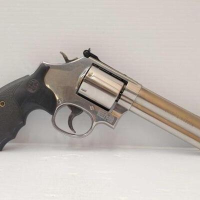 #408 â€¢ Smith & Wesson S&W 686-6 .357 Magnum Revolver in Original Cas Serial Number: DPJ1191 Barrel Length: 5