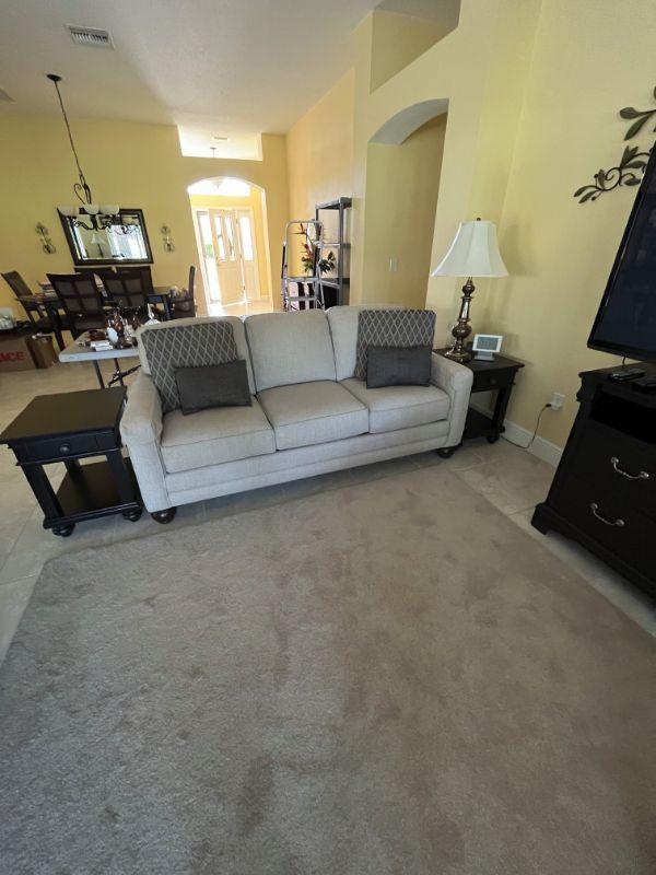 Villages Estate/Queen Adjustable Bed/Patio furniture