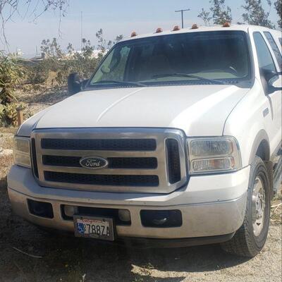 2005 Ford F-250 extra cab w/ 150k 
miles rebuiltbengine only has 20000