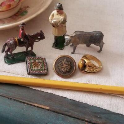 some tiny metal farm critters  mosaic on etc