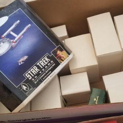 hall mark startreck xmas Star Trek ornaments
