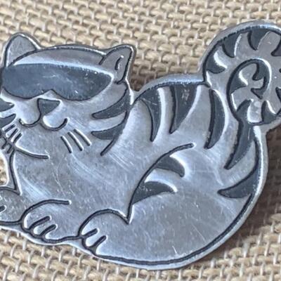 Sterling Silver Cat Brooch