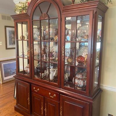 Pennsylvania House China Cabinet  approx 66.5