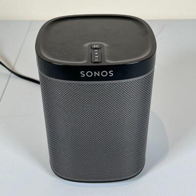 SONOS PLAY:1 SPEAKER | Sonos speaker model play:1; h. 6-1/2 in.