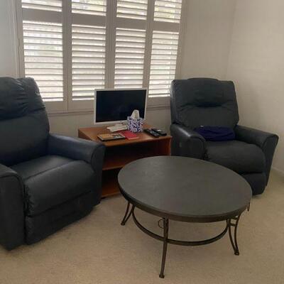 Lazboy electric recliners, look new!