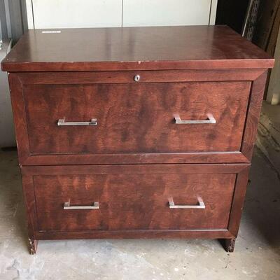 https://www.ebay.com/itm/115327518930	HT7009 2-Drawer Wooden Lateral File Cabinet LOCAL PICKUP		Auction

