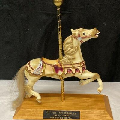 https://www.ebay.com/itm/115341753455	LB1019 COLLECTIBLE NEW ORLEANS CITY PARK CAROUSEL 2001 9TH ED 2001 FIGURINE		Auction Starts 	Apr...