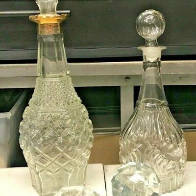 https://www.ebay.com/itm/115331863511	OL7004 Lot of Crystal Decanters & Paperweights LOCAL PICKUP		Auction
