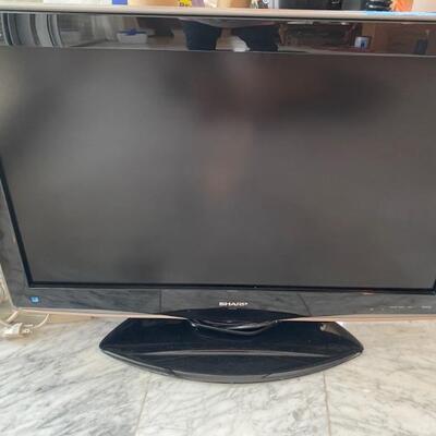 32â€ Sharp flatscreen tv