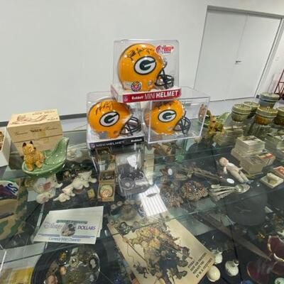 Packers autographed helmets, Wade china