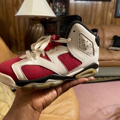 Youth size 4 jordans