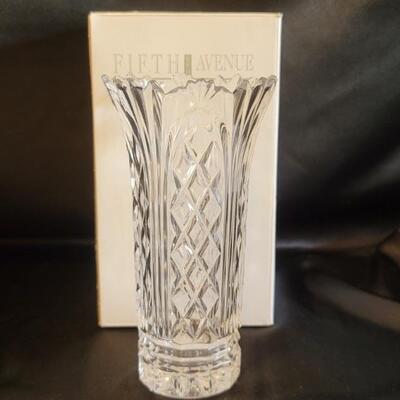 Fifth Avenue Lead Cut Crystal Wellington Vase