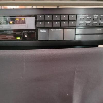 Yamaha CD Player Stereo Component, Model CD-2