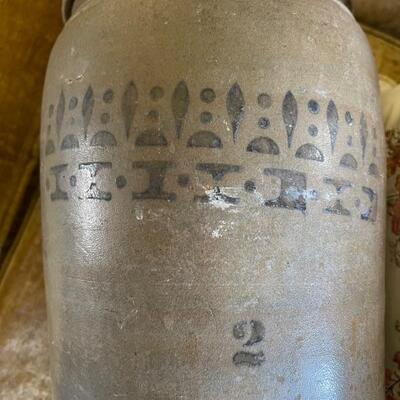 2 gallon Stoneware crock 