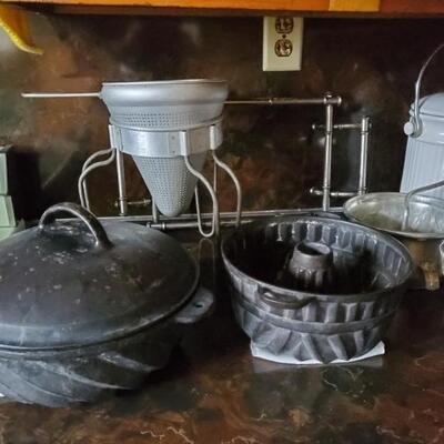 Vintage kitchenwares