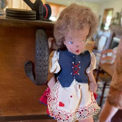 â€œLenciâ€ type doll