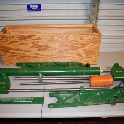 The Marlin Wood Carver with Router