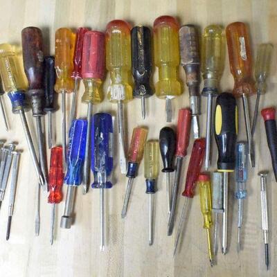Various Screw Drivers