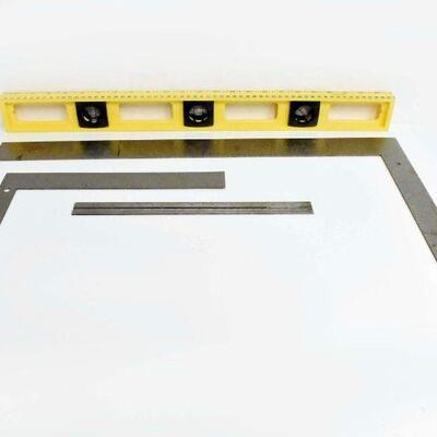 Construction Level & Wood Squares