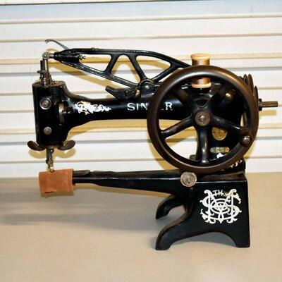 Singer 29K51 Industrial / Cobbler Sewing Machine